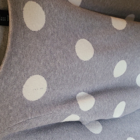 Grey Top - Picture 7 of 7